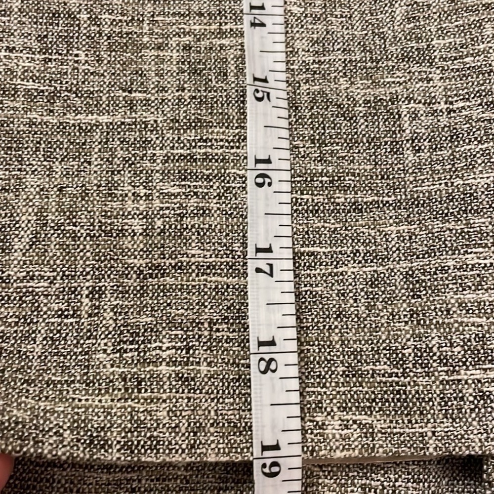 ANN Taylor Fine Italian Fabric Petite Women’s Skirt Size 2P - Picture 9 of 10